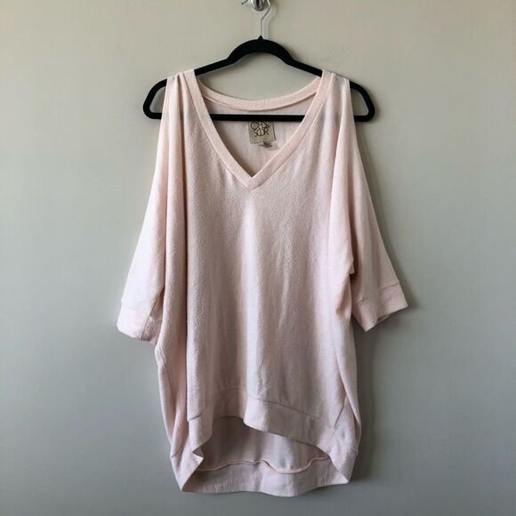 Chaser Fuzzy Textured Cold Shoulder Sweater - Picture 2 of 9